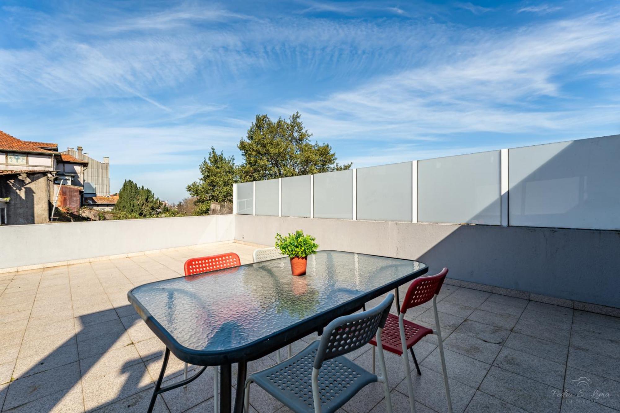 Experience The Charm Porto Apartment With Terrace Exterior photo